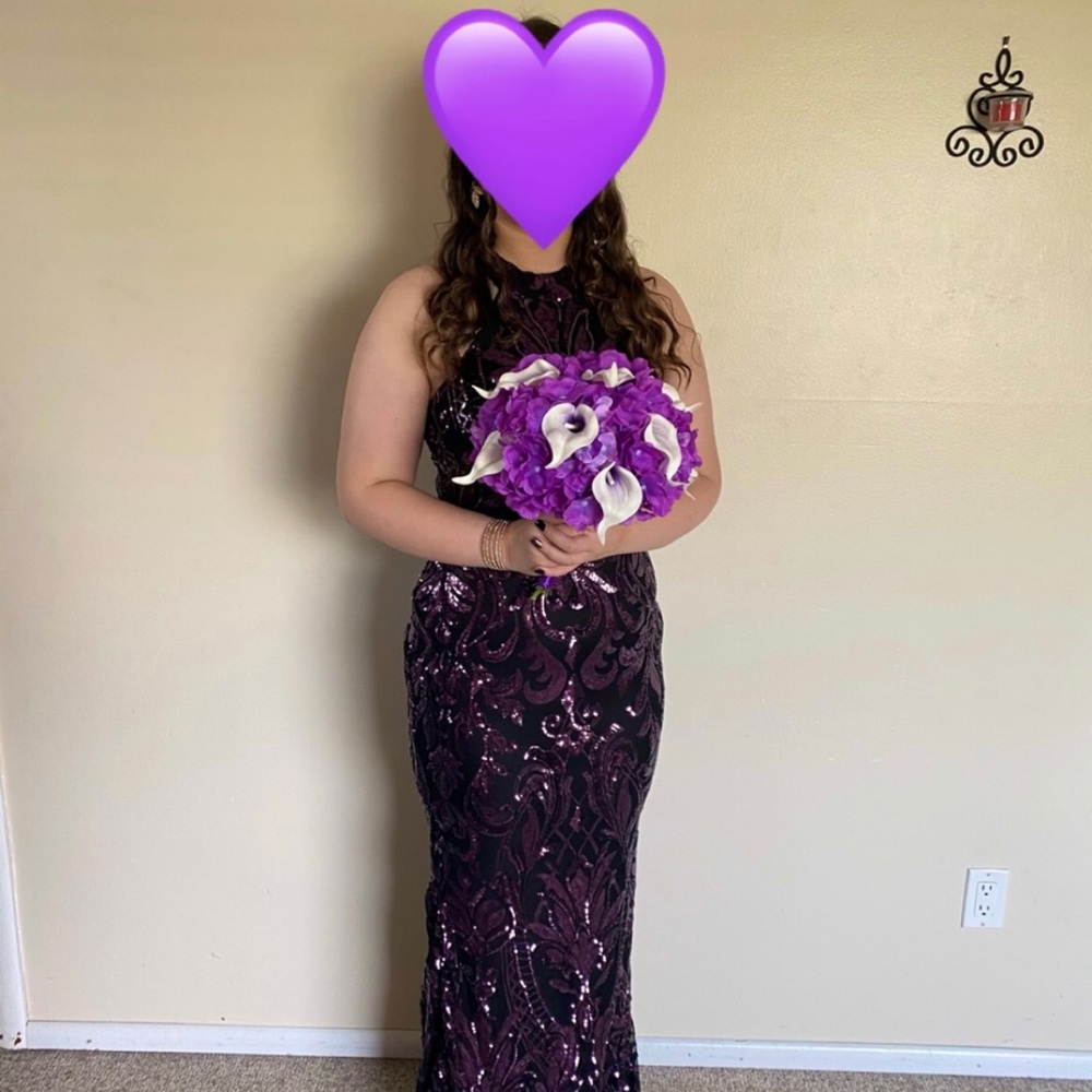 Everleigh Formal Sequin Scroll Dress